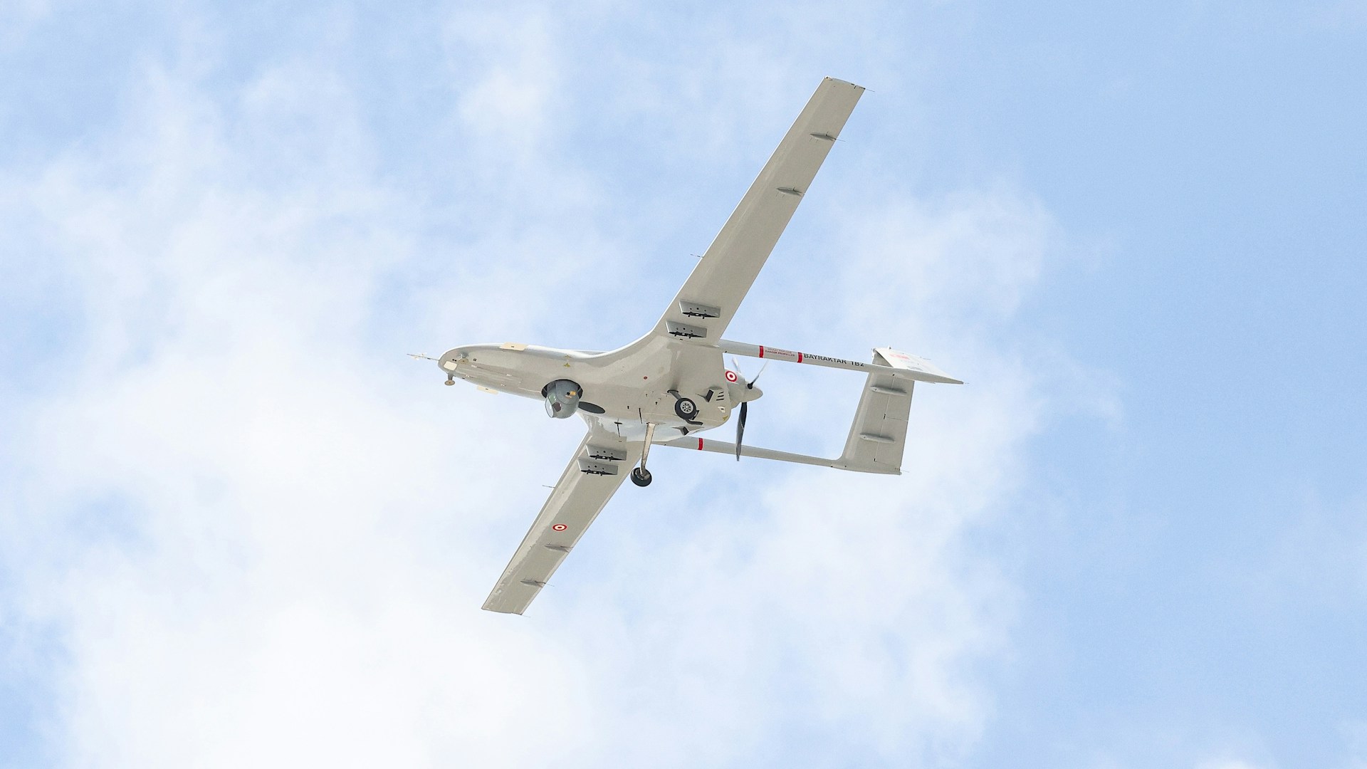 Carbon Fiber Composite UAV Airframes: The Smart Choice for Next-Generation Drone Manufacturing
